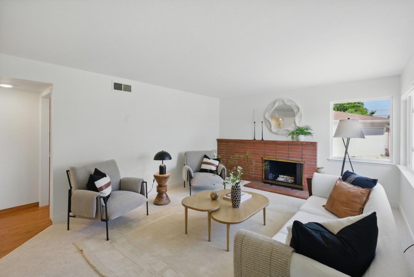 Detail Gallery Image 16 of 53 For 3643 Justine Dr, San Jose,  CA 95124 - 4 Beds | 2 Baths