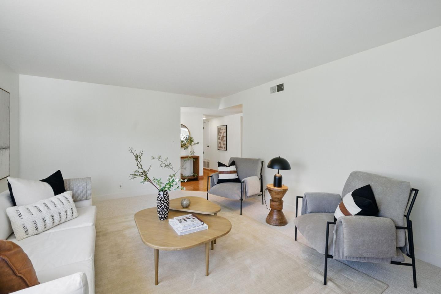 Detail Gallery Image 17 of 53 For 3643 Justine Dr, San Jose,  CA 95124 - 4 Beds | 2 Baths