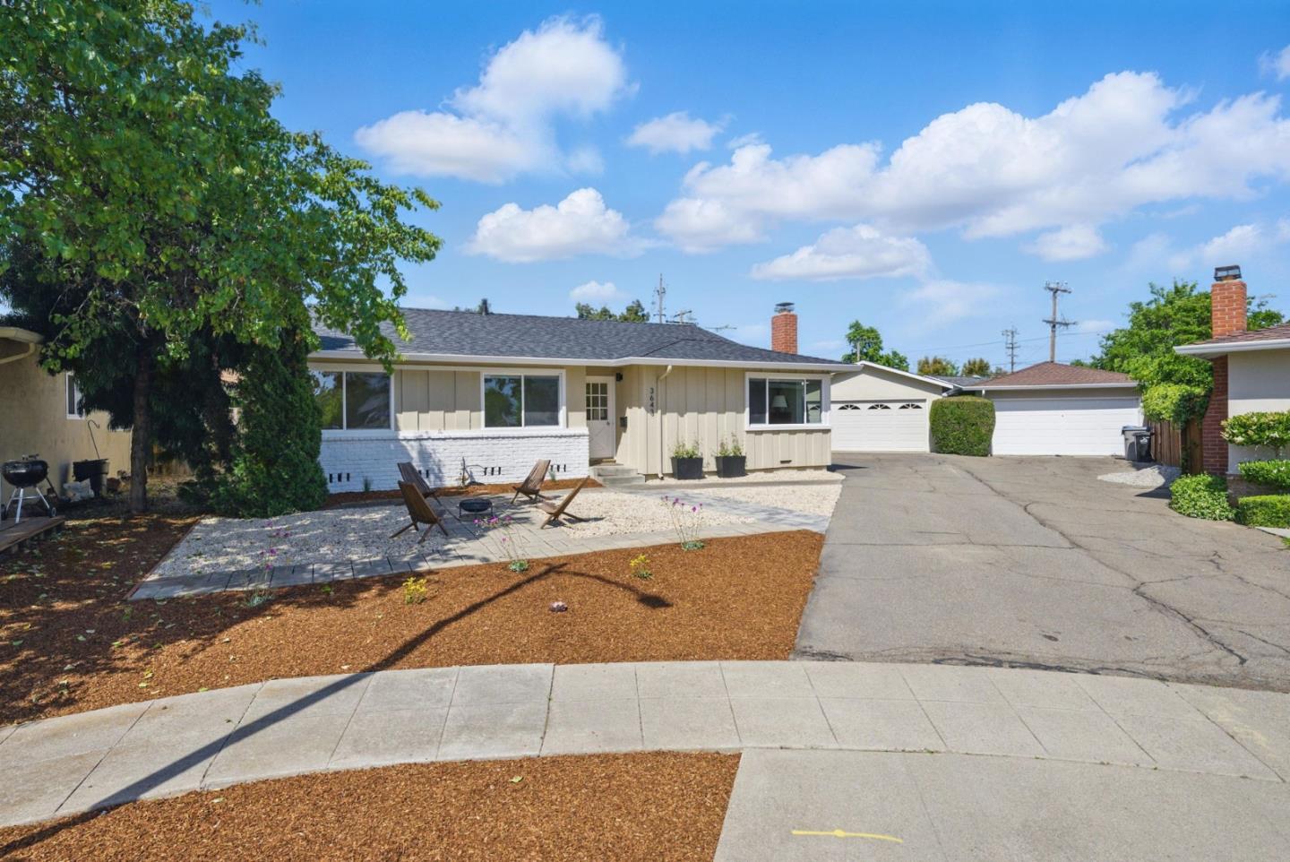 Detail Gallery Image 3 of 53 For 3643 Justine Dr, San Jose,  CA 95124 - 4 Beds | 2 Baths