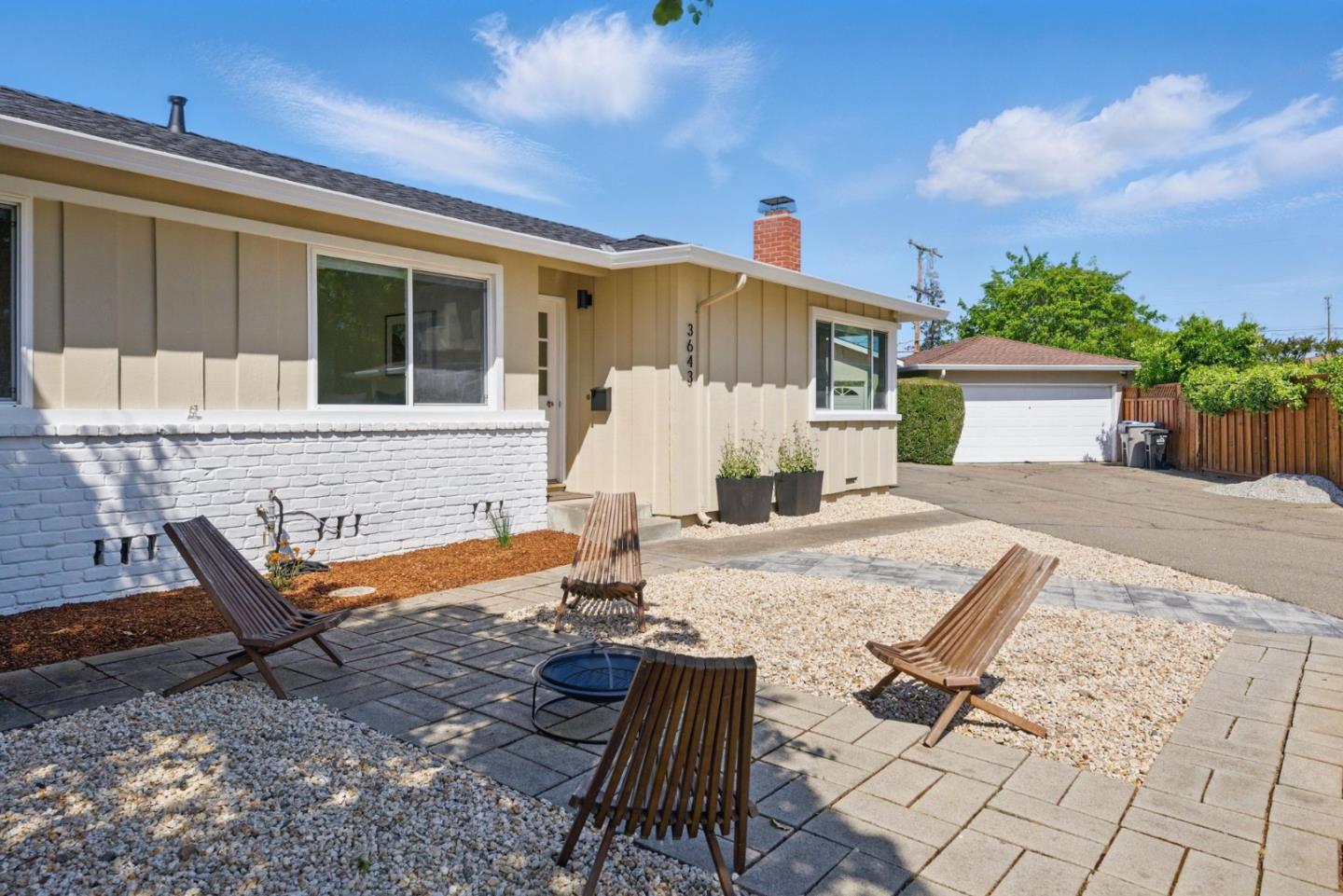 Detail Gallery Image 5 of 53 For 3643 Justine Dr, San Jose,  CA 95124 - 4 Beds | 2 Baths