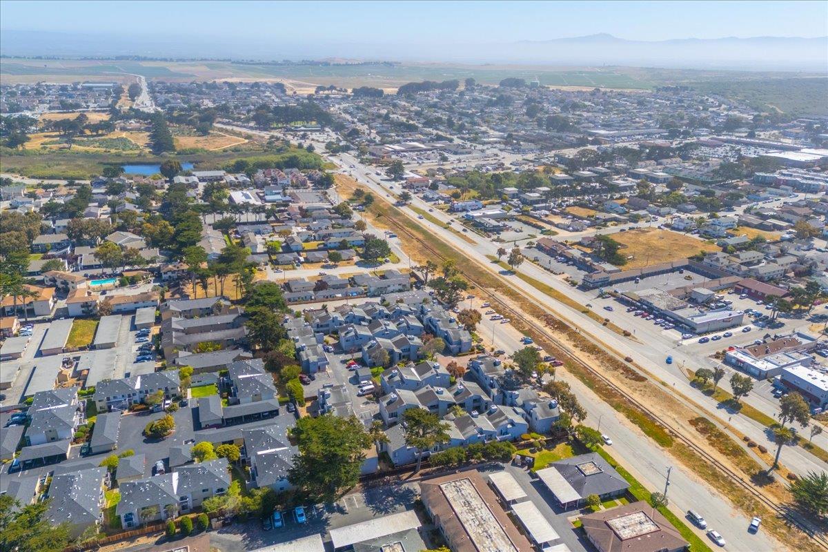 Detail Gallery Image 24 of 25 For 3095 Marina Dr #2,  Marina,  CA 93933 - 2 Beds | 2 Baths