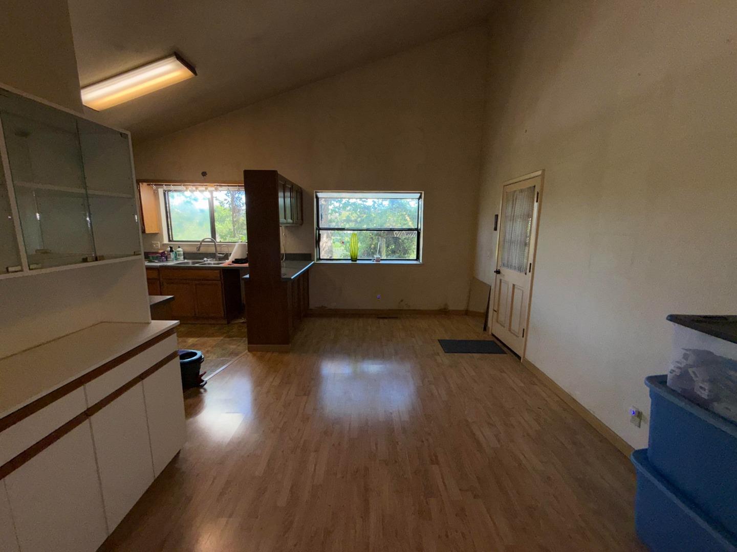 Detail Gallery Image 23 of 39 For 181 Hope Dr, Watsonville,  CA 95076 - 3 Beds | 2/1 Baths