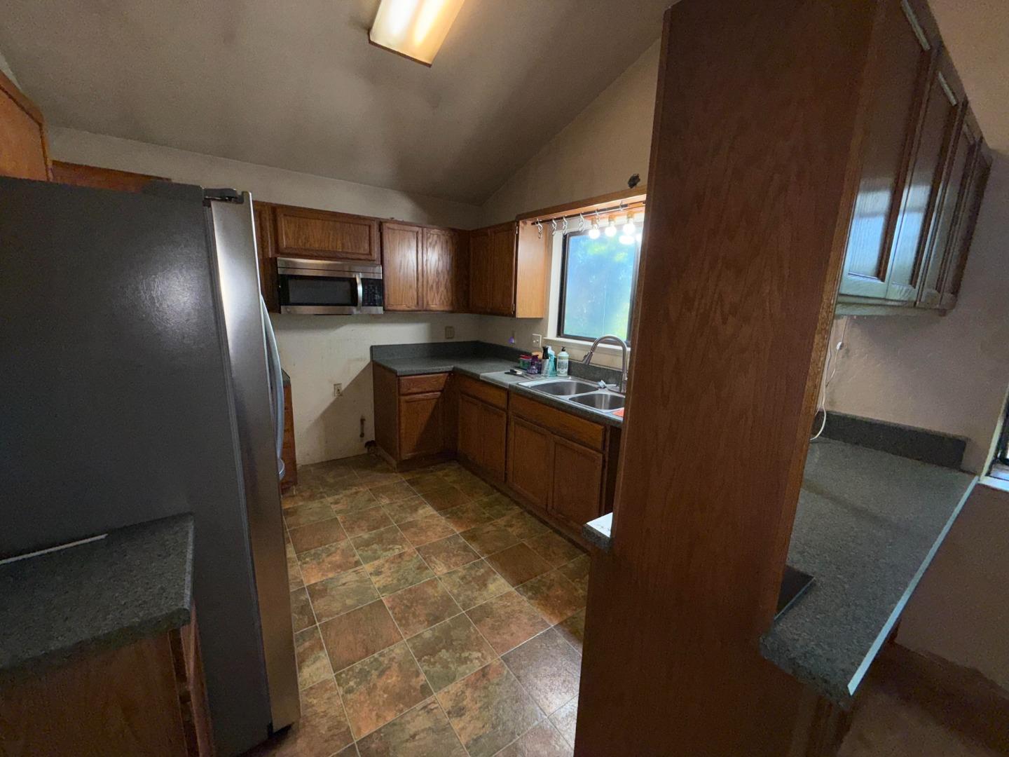 Detail Gallery Image 24 of 39 For 181 Hope Dr, Watsonville,  CA 95076 - 3 Beds | 2/1 Baths