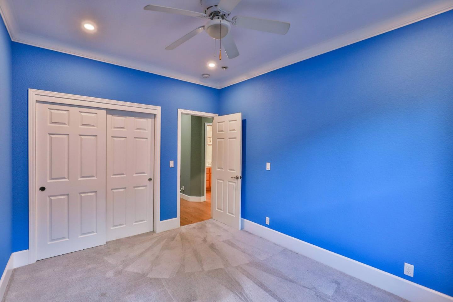 Detail Gallery Image 20 of 30 For 8118 Walnut Fair Cir, Fair Oaks,  CA 95628 - 4 Beds | 2 Baths