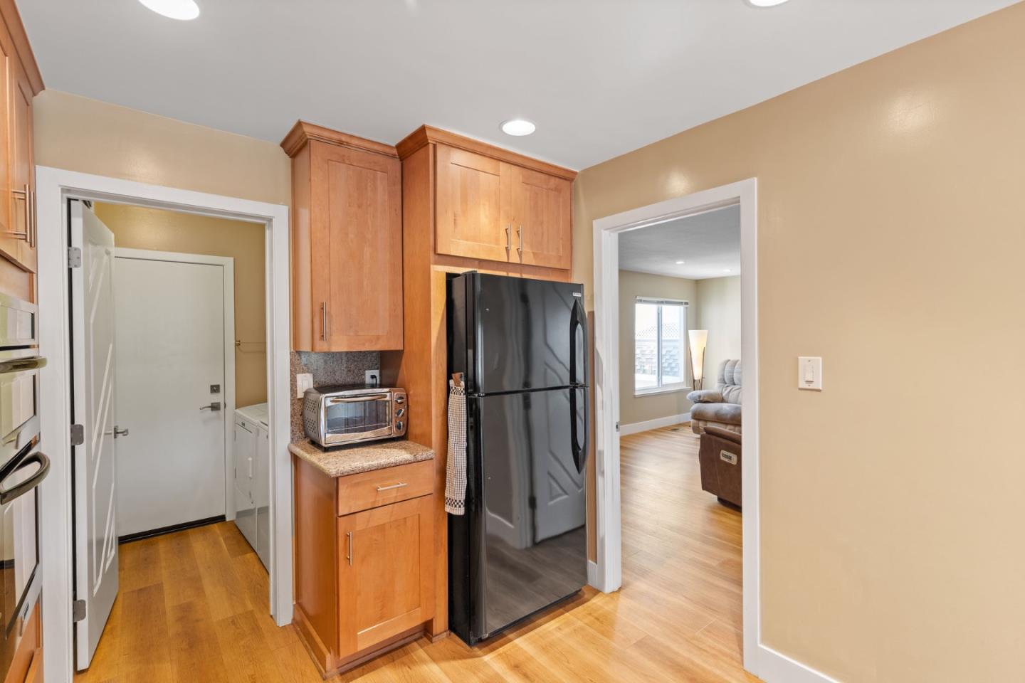 Detail Gallery Image 19 of 53 For 2602 Hastings Dr, Belmont,  CA 94002 - 4 Beds | 3 Baths