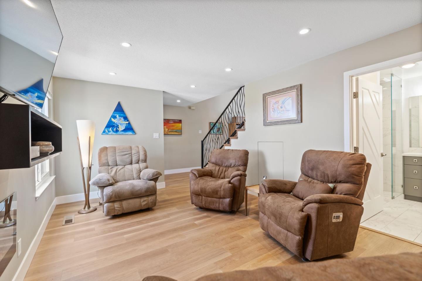 Detail Gallery Image 23 of 53 For 2602 Hastings Dr, Belmont,  CA 94002 - 4 Beds | 3 Baths