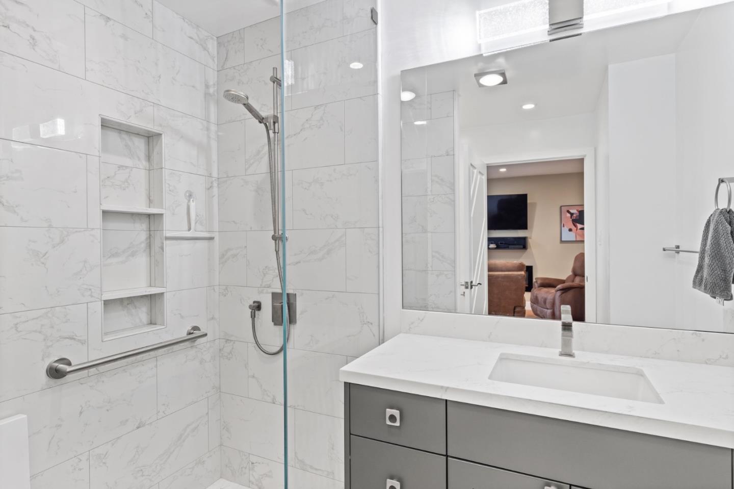 Detail Gallery Image 25 of 53 For 2602 Hastings Dr, Belmont,  CA 94002 - 4 Beds | 3 Baths