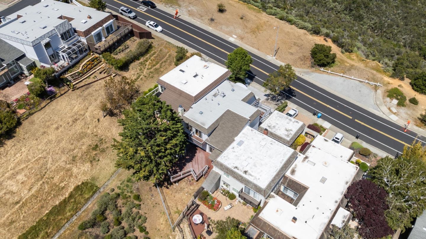 Detail Gallery Image 52 of 53 For 2602 Hastings Dr, Belmont,  CA 94002 - 4 Beds | 3 Baths