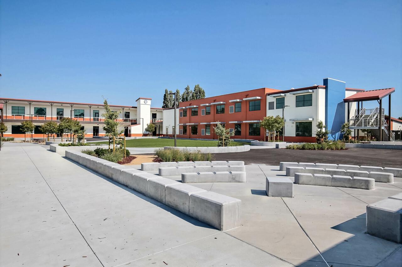 Detail Gallery Image 19 of 23 For 399 N Sunnyvale Ave, Sunnyvale,  CA 94085 - 3 Beds | 2 Baths