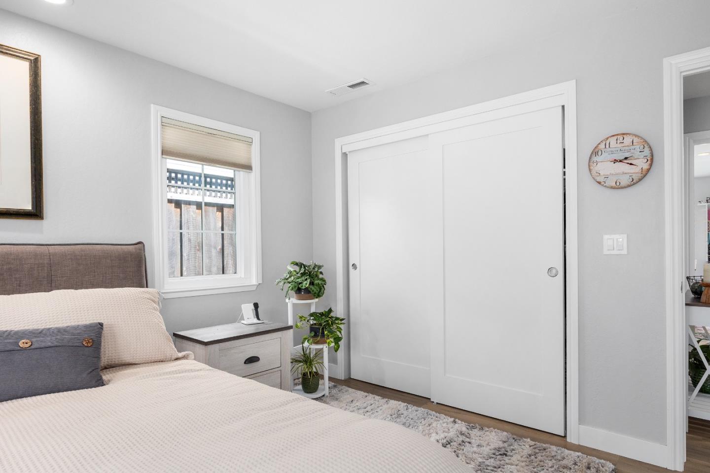 Detail Gallery Image 17 of 39 For 3031 Childers Ln, Santa Cruz,  CA 95062 - 3 Beds | 2 Baths