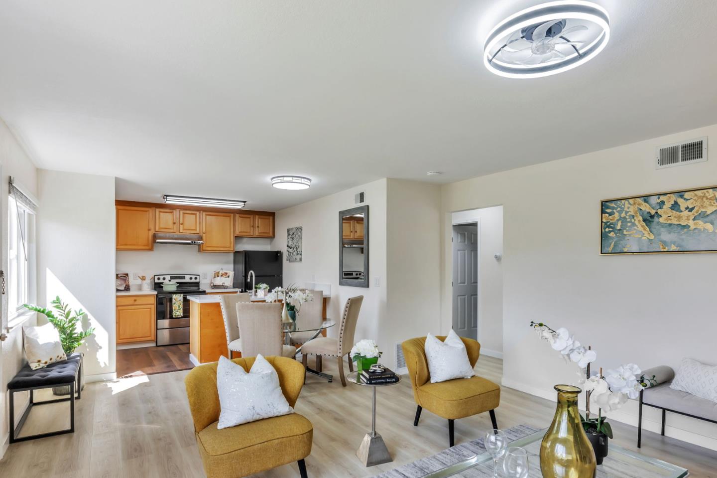 Detail Gallery Image 10 of 30 For 2135 Swan Ct #1,  Union City,  CA 94587 - 2 Beds | 1 Baths