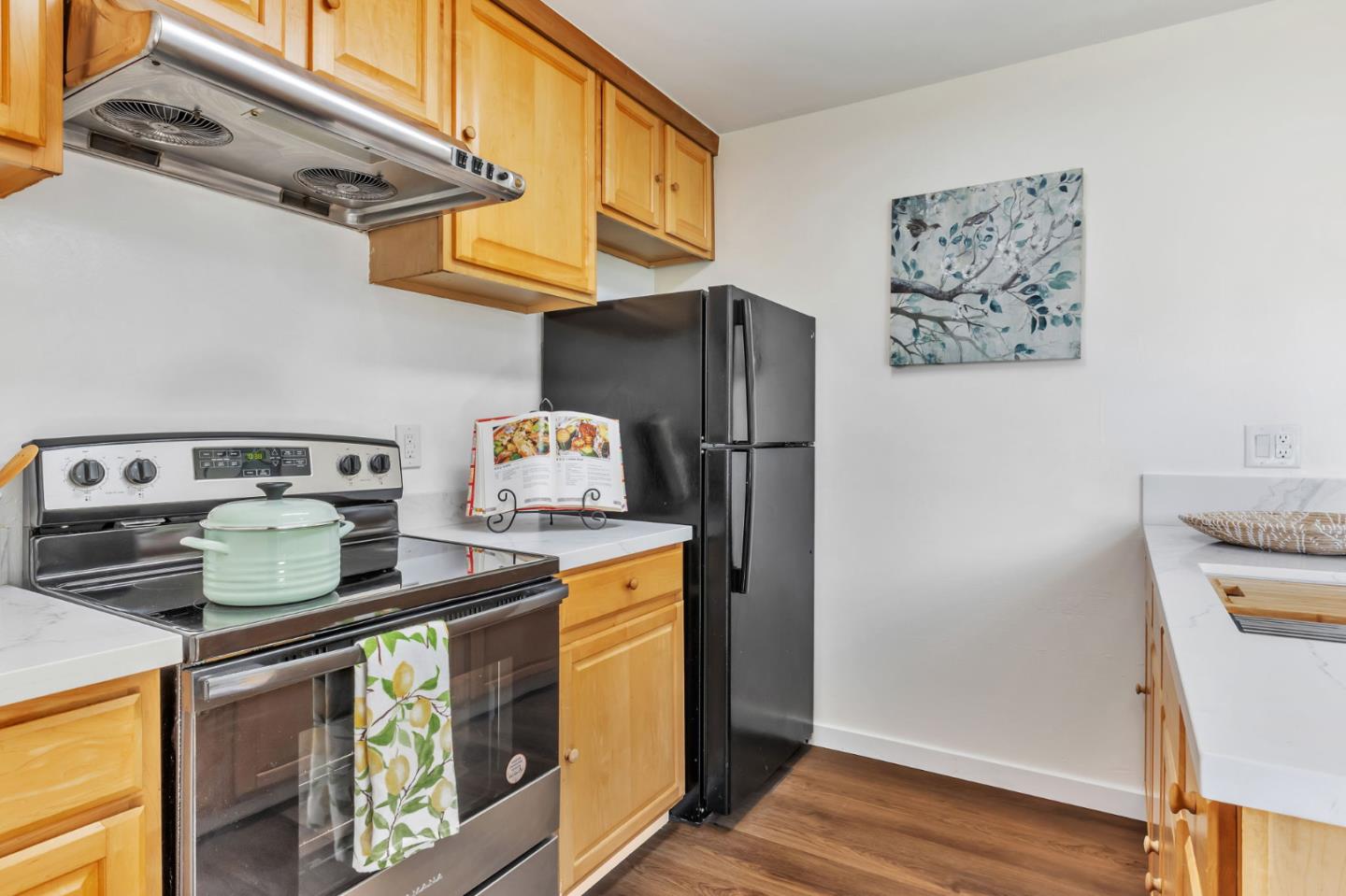 Detail Gallery Image 14 of 30 For 2135 Swan Ct #1,  Union City,  CA 94587 - 2 Beds | 1 Baths