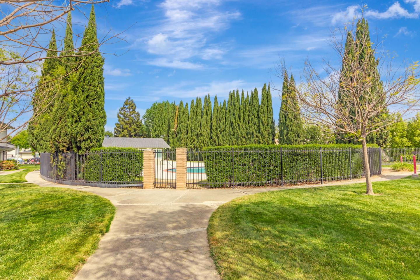 Detail Gallery Image 28 of 30 For 2135 Swan Ct #1,  Union City,  CA 94587 - 2 Beds | 1 Baths