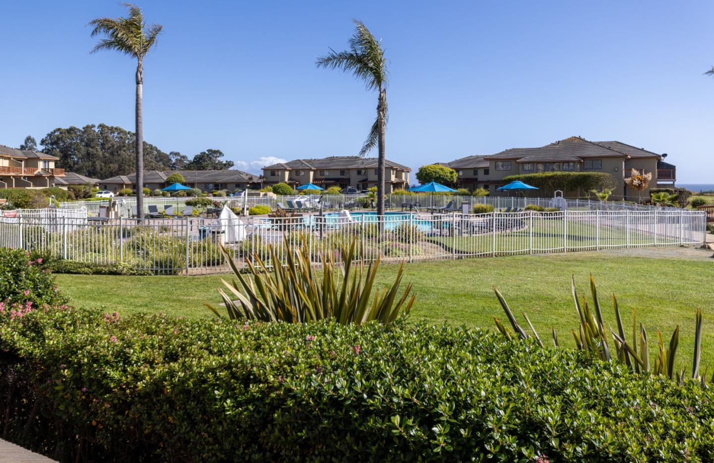 Detail Gallery Image 15 of 38 For 509 Seascape Resort Dr, Aptos,  CA 95003 - 2 Beds | 2 Baths