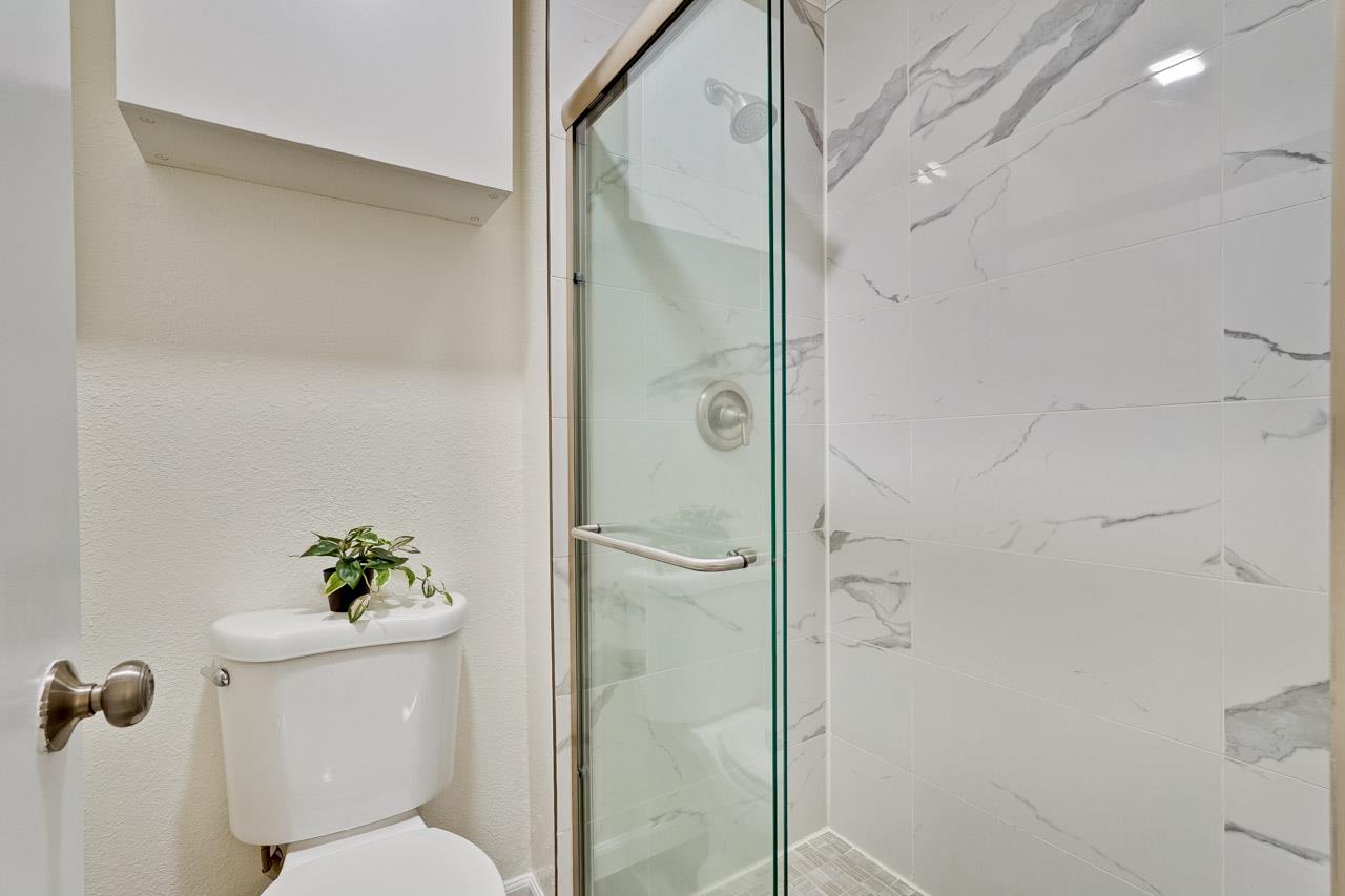 Detail Gallery Image 17 of 30 For 954 Kiely Blvd #H,  Santa Clara,  CA 95051 - 1 Beds | 1 Baths