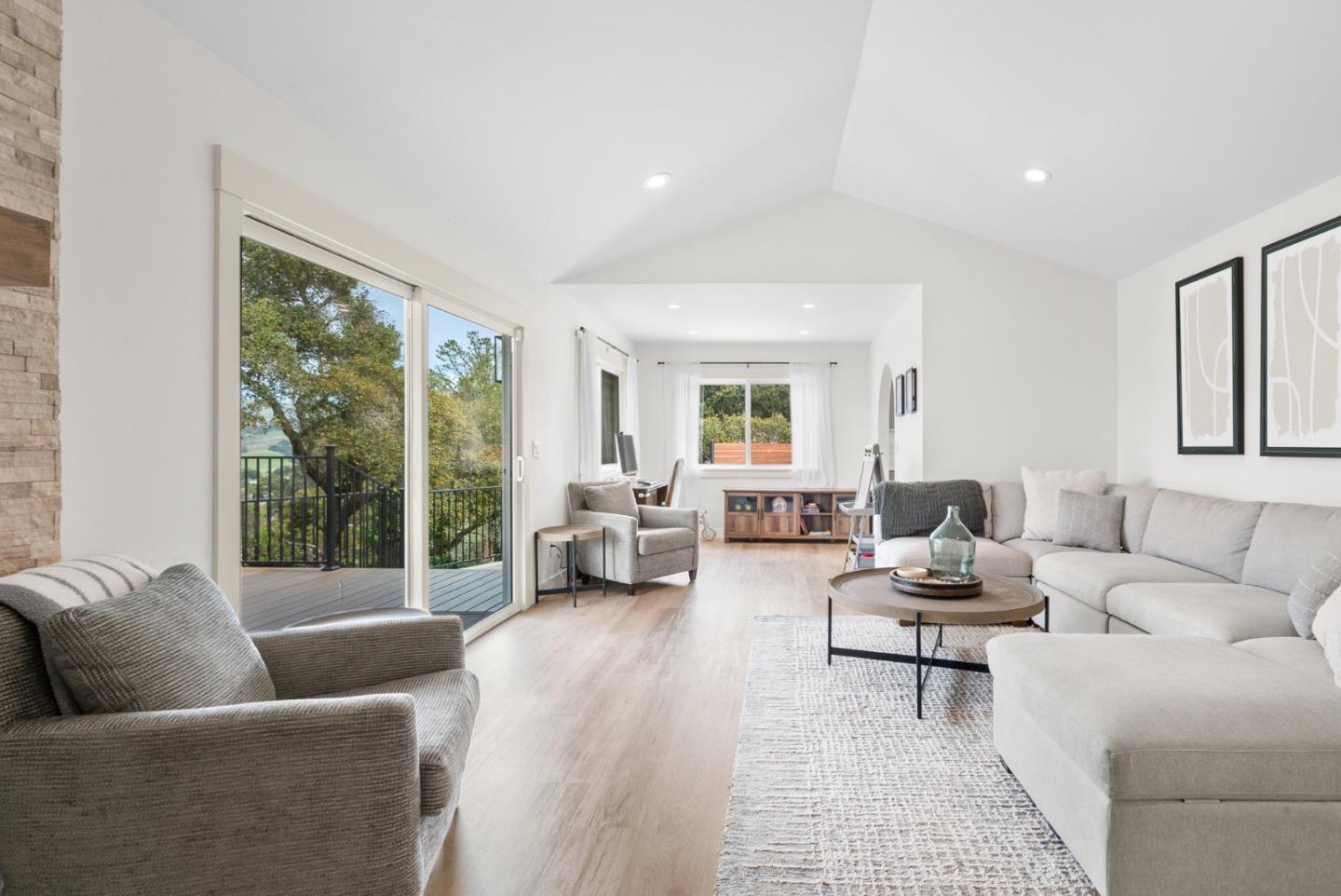 Detail Gallery Image 11 of 51 For 386 Carpenteria Rd, Aromas,  CA 95004 - 3 Beds | 2 Baths