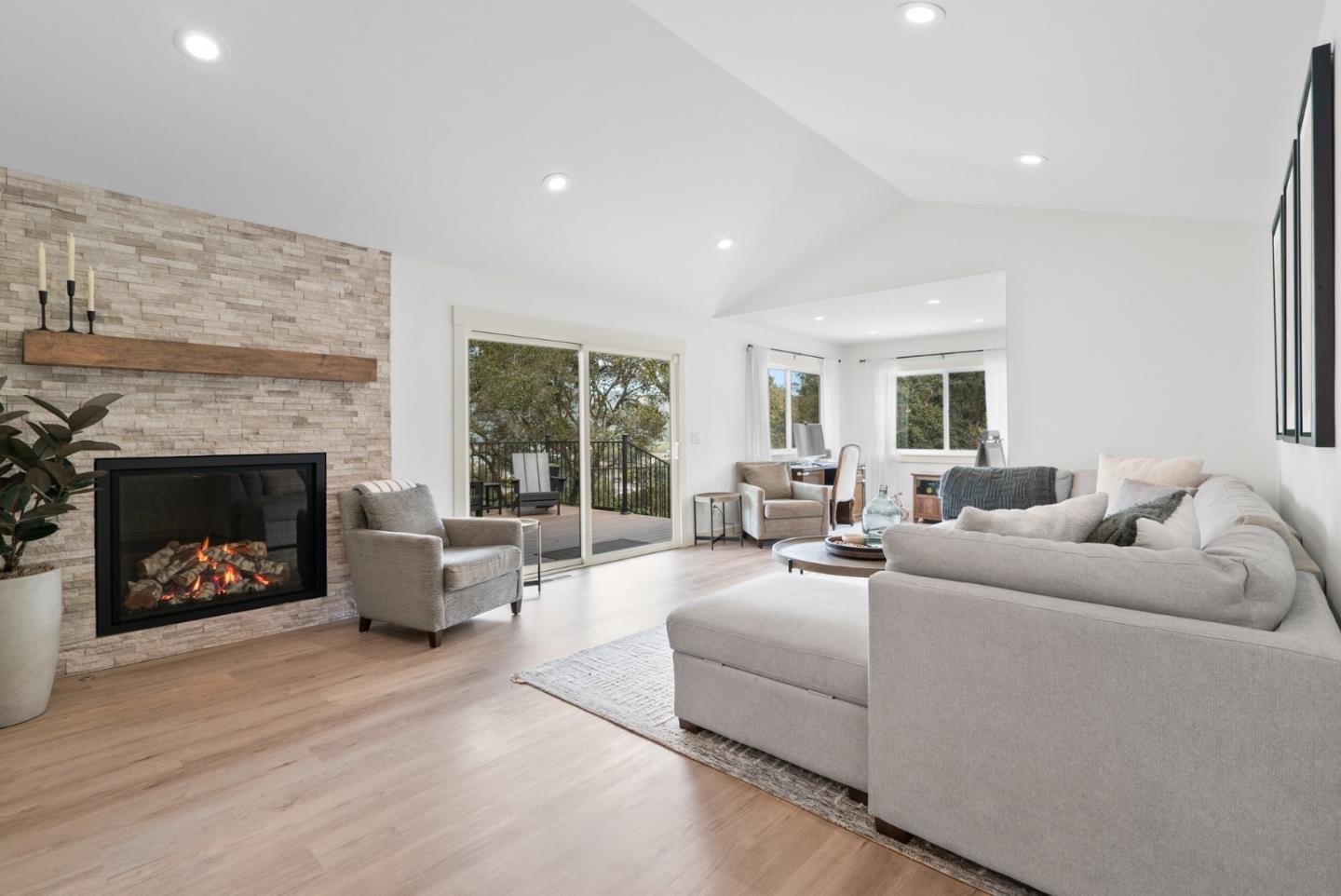 Detail Gallery Image 5 of 51 For 386 Carpenteria Rd, Aromas,  CA 95004 - 3 Beds | 2 Baths
