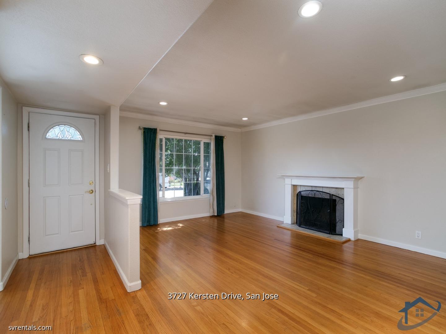 Detail Gallery Image 2 of 19 For 3727 Kersten Dr, San Jose,  CA 95124 - 3 Beds | 2 Baths