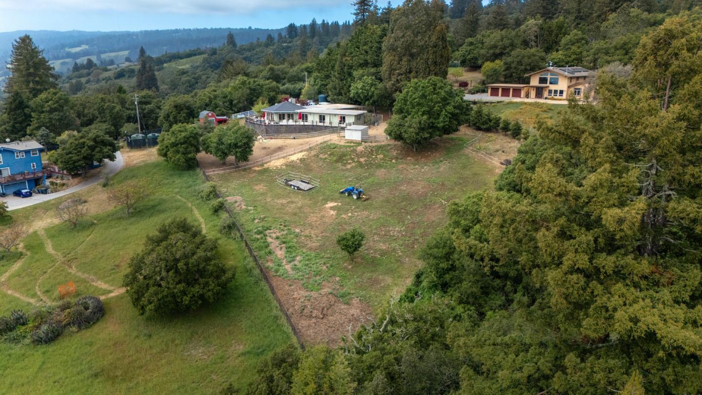 Detail Gallery Image 2 of 54 For 30 Pacific View Ter, Watsonville,  CA 95076 - 4 Beds | 2 Baths
