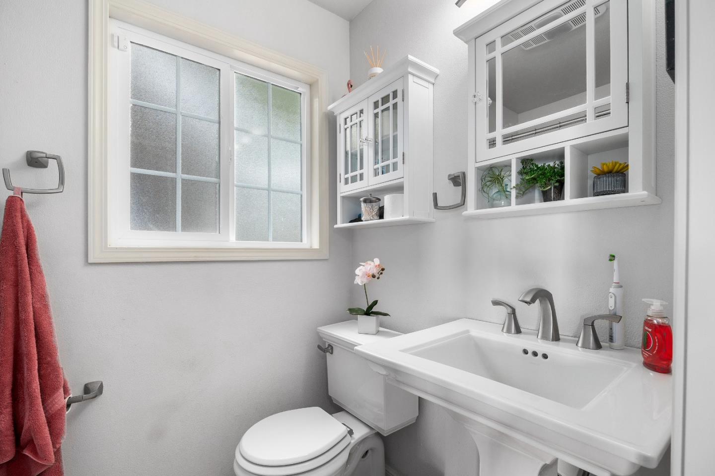 Detail Gallery Image 30 of 54 For 30 Pacific View Ter, Watsonville,  CA 95076 - 4 Beds | 2 Baths