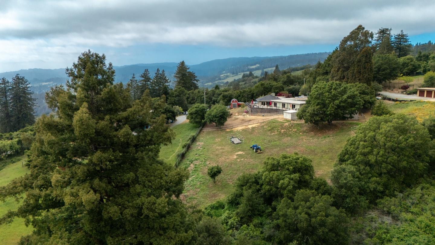 Detail Gallery Image 6 of 54 For 30 Pacific View Ter, Watsonville,  CA 95076 - 4 Beds | 2 Baths