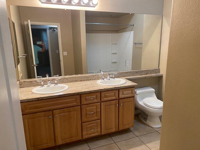 Detail Gallery Image 10 of 21 For 1360 Shady Ln #418,  Turlock,  CA 95382 - 2 Beds | 1 Baths