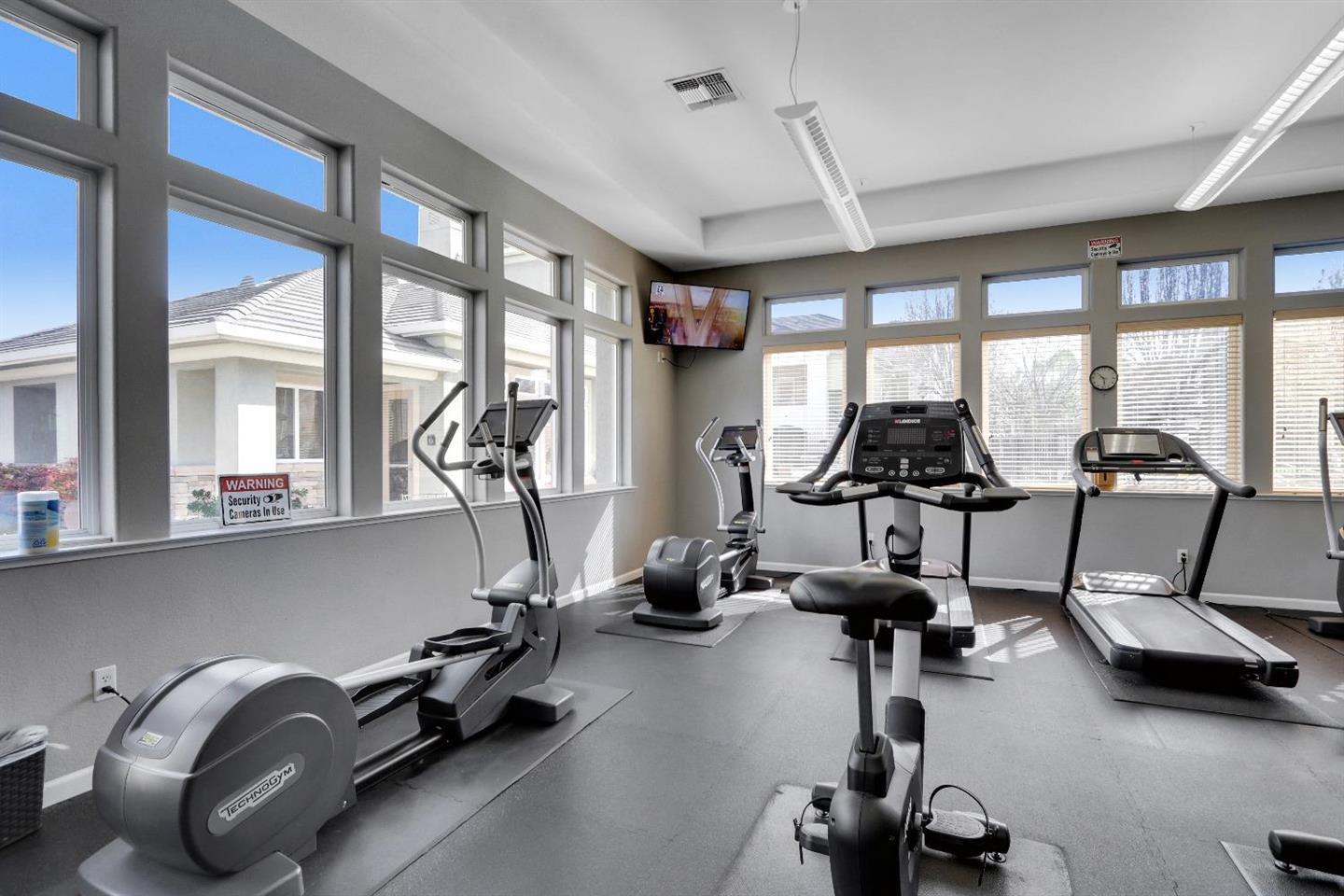 Detail Gallery Image 19 of 21 For 1360 Shady Ln #418,  Turlock,  CA 95382 - 2 Beds | 1 Baths