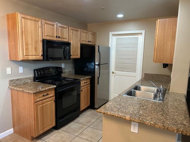Detail Gallery Image 4 of 21 For 1360 Shady Ln #418,  Turlock,  CA 95382 - 2 Beds | 1 Baths