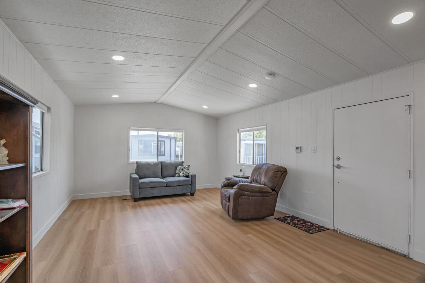 Detail Gallery Image 5 of 25 For 2150 Monterey #54,  San Jose,  CA 95112 - 1 Beds | 1 Baths
