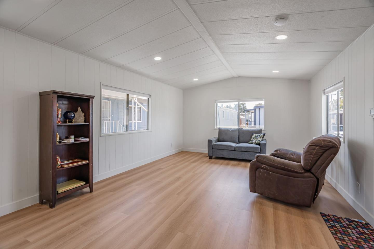Detail Gallery Image 6 of 25 For 2150 Monterey #54,  San Jose,  CA 95112 - 1 Beds | 1 Baths