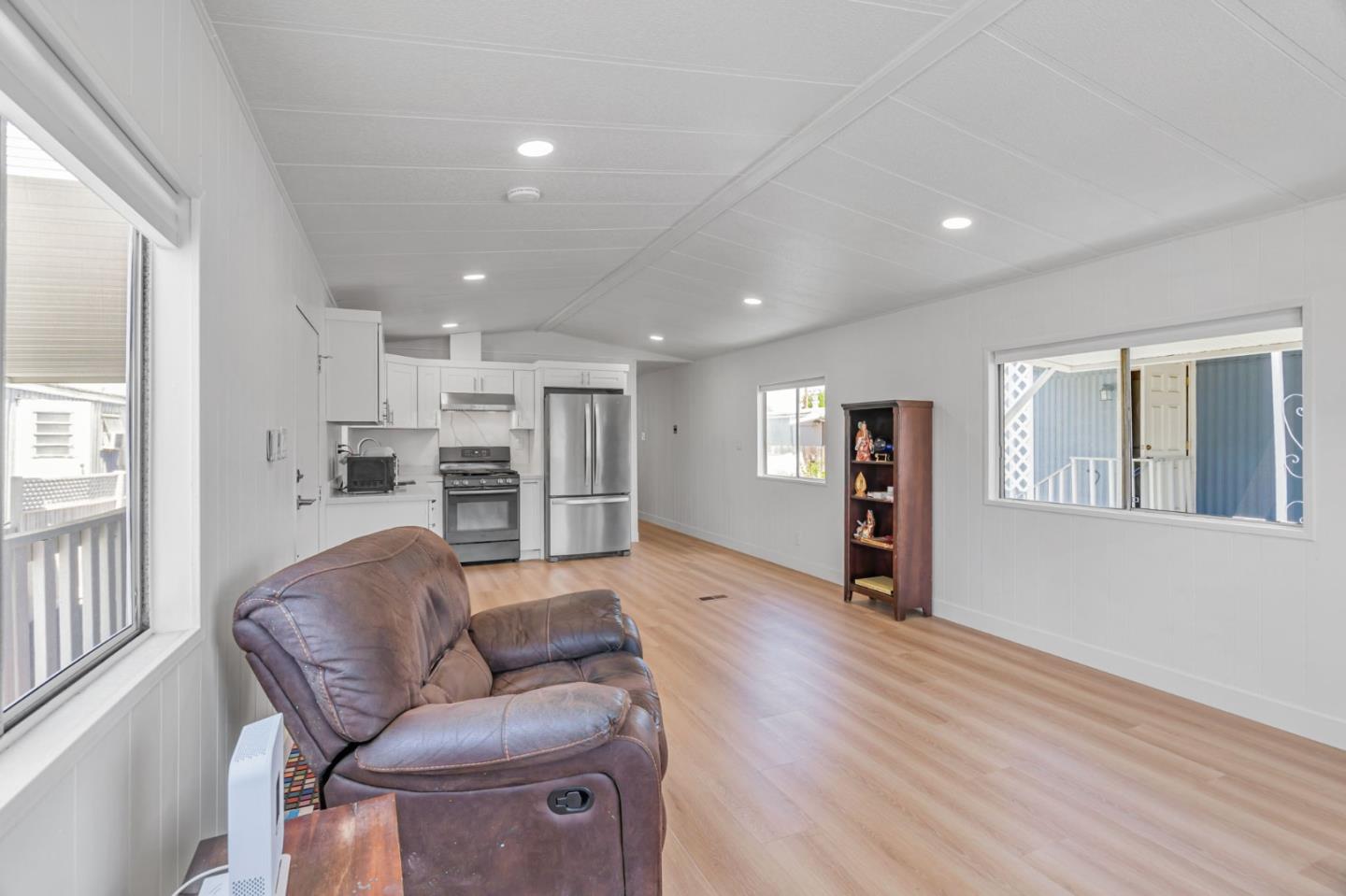 Detail Gallery Image 8 of 25 For 2150 Monterey #54,  San Jose,  CA 95112 - 1 Beds | 1 Baths