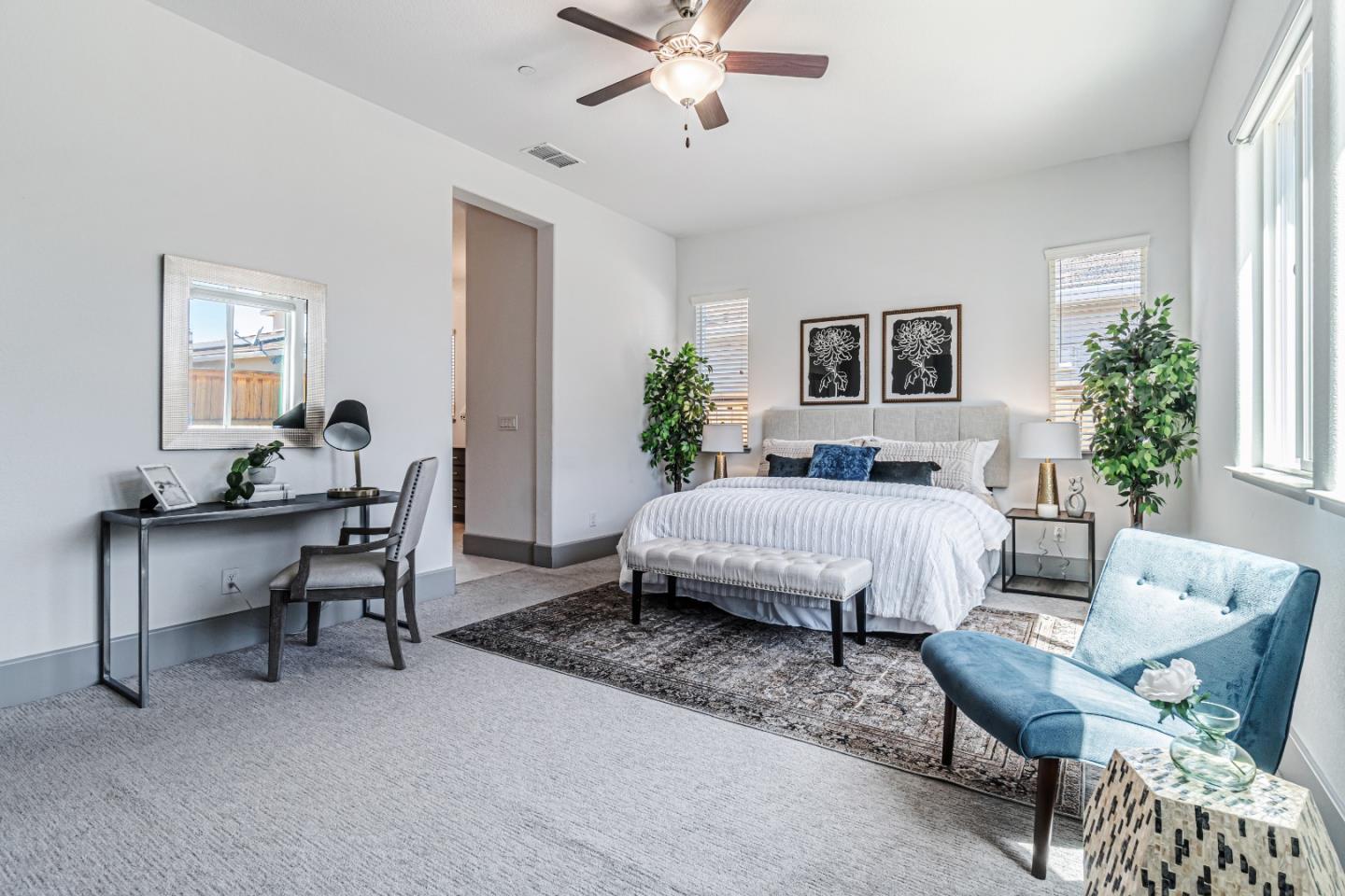 Detail Gallery Image 11 of 33 For 8078 Triplefin Way, Elk Grove,  CA 95757 - 4 Beds | 2/1 Baths
