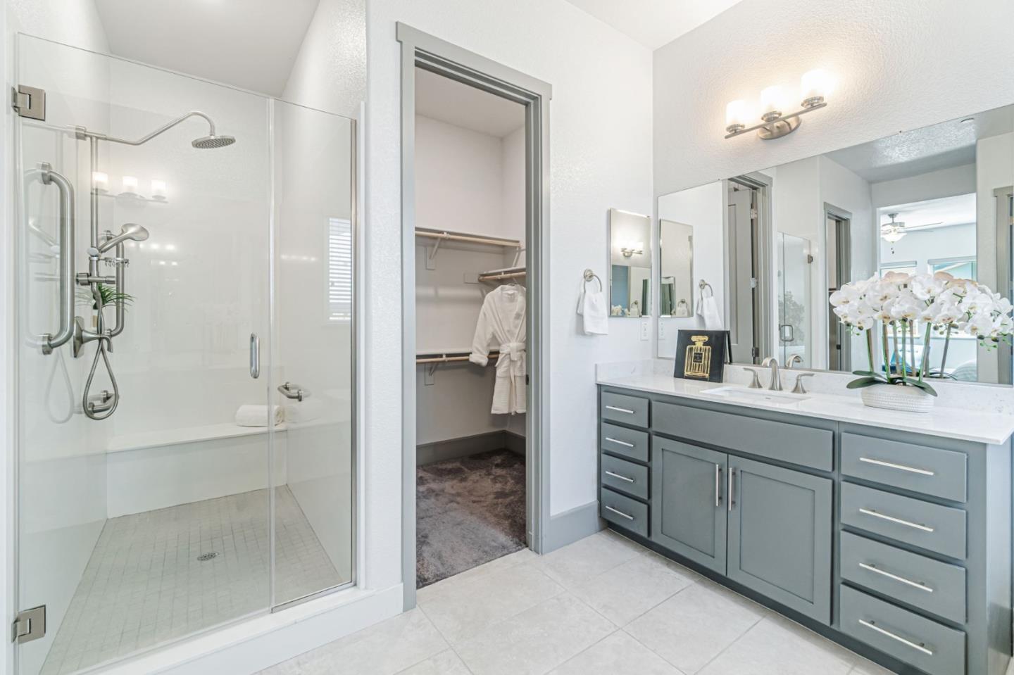 Detail Gallery Image 23 of 33 For 8078 Triplefin Way, Elk Grove,  CA 95757 - 4 Beds | 2/1 Baths
