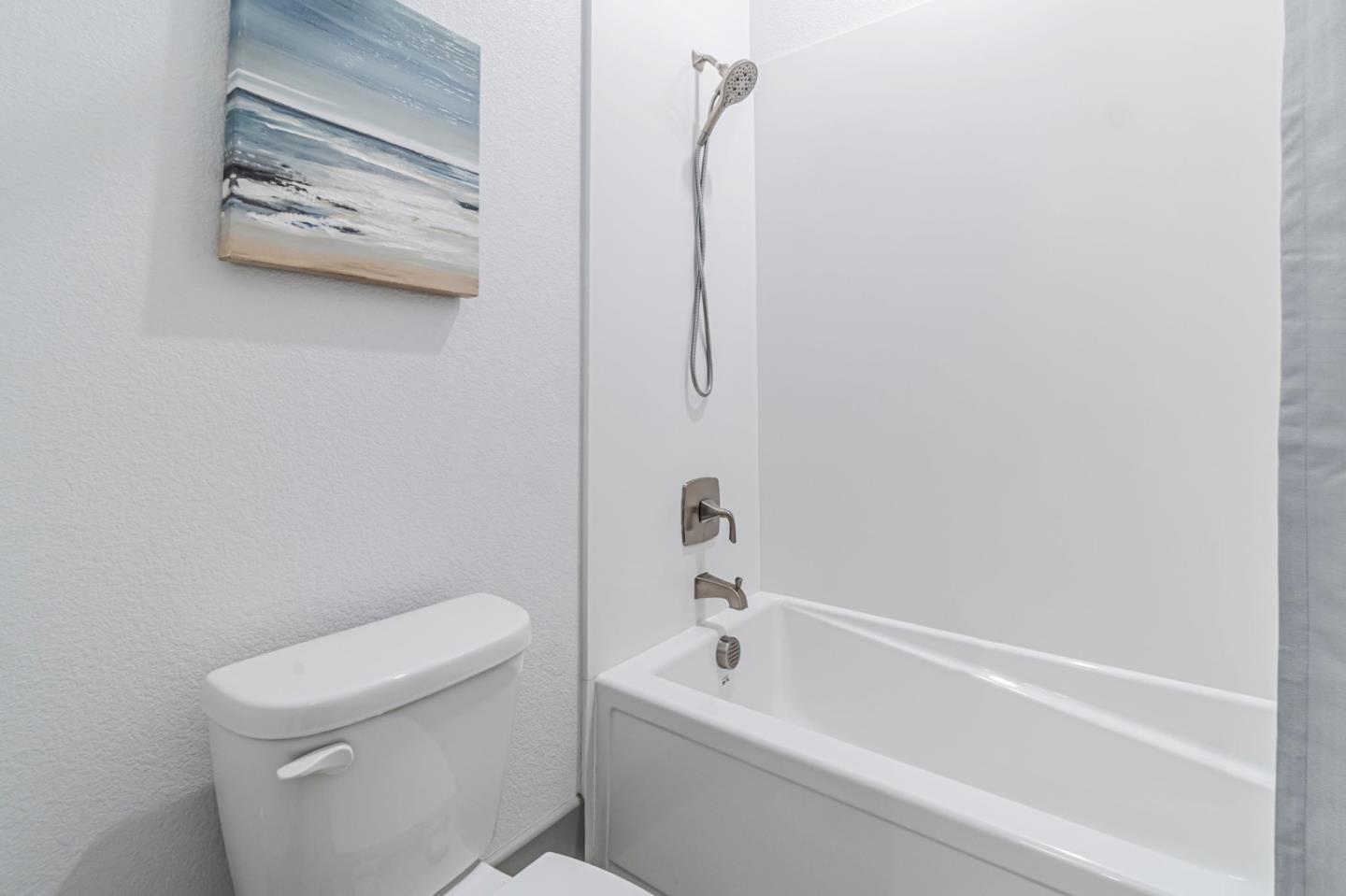Detail Gallery Image 28 of 33 For 8078 Triplefin Way, Elk Grove,  CA 95757 - 4 Beds | 2/1 Baths