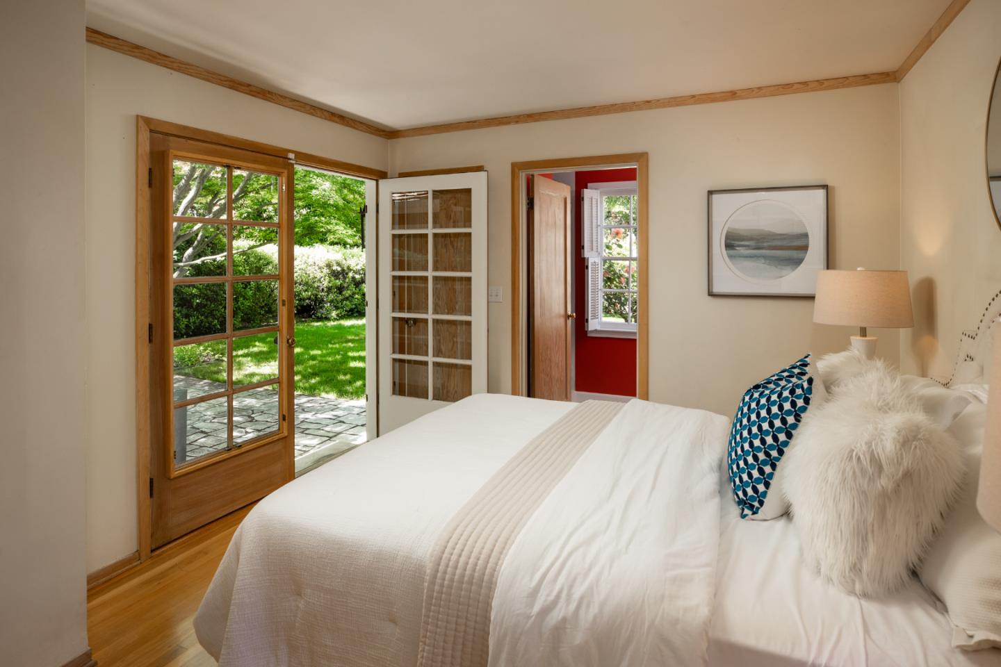 Detail Gallery Image 11 of 27 For 453 N California Ave, Palo Alto,  CA 94301 - 4 Beds | 3/1 Baths
