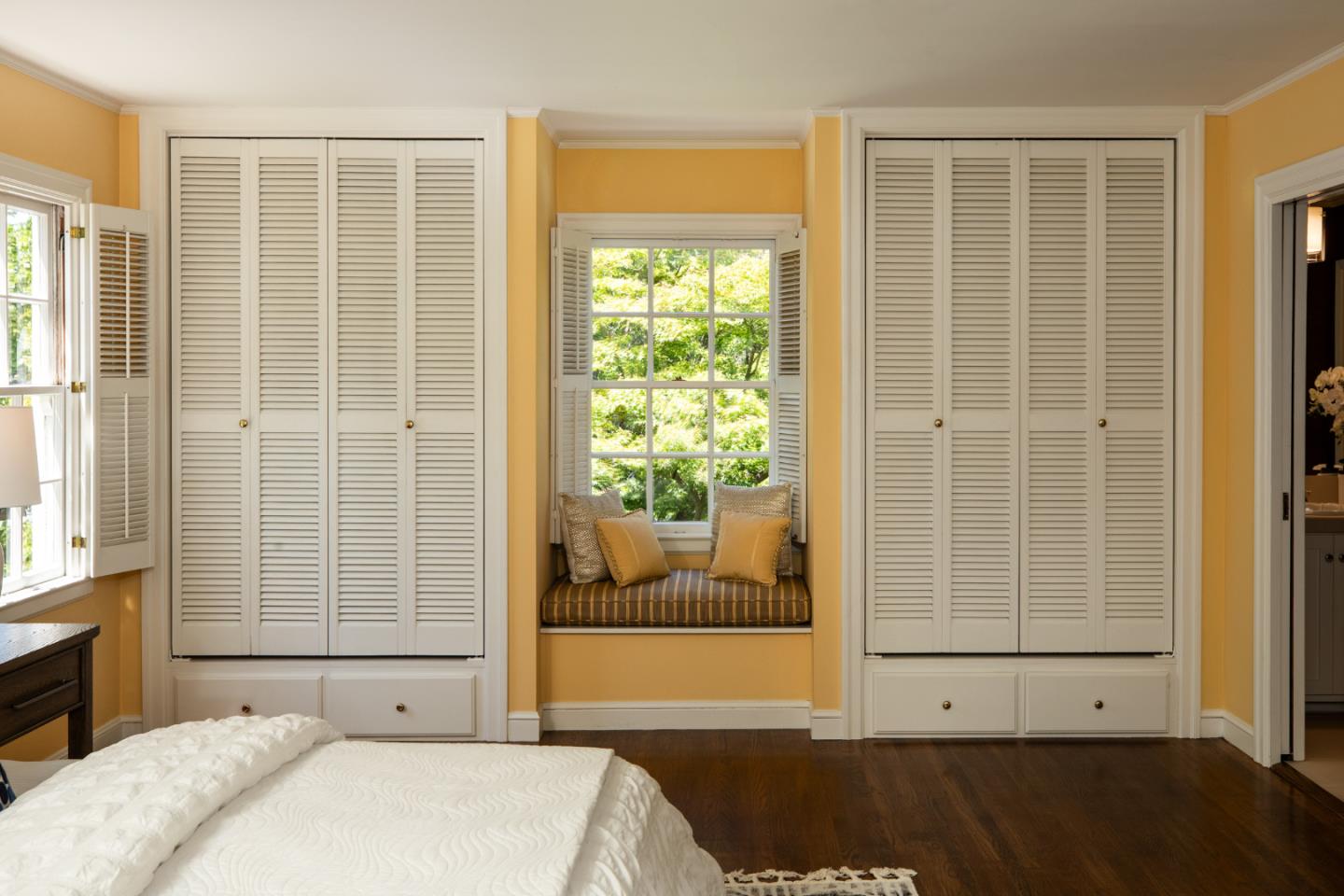 Detail Gallery Image 14 of 27 For 453 N California Ave, Palo Alto,  CA 94301 - 4 Beds | 3/1 Baths