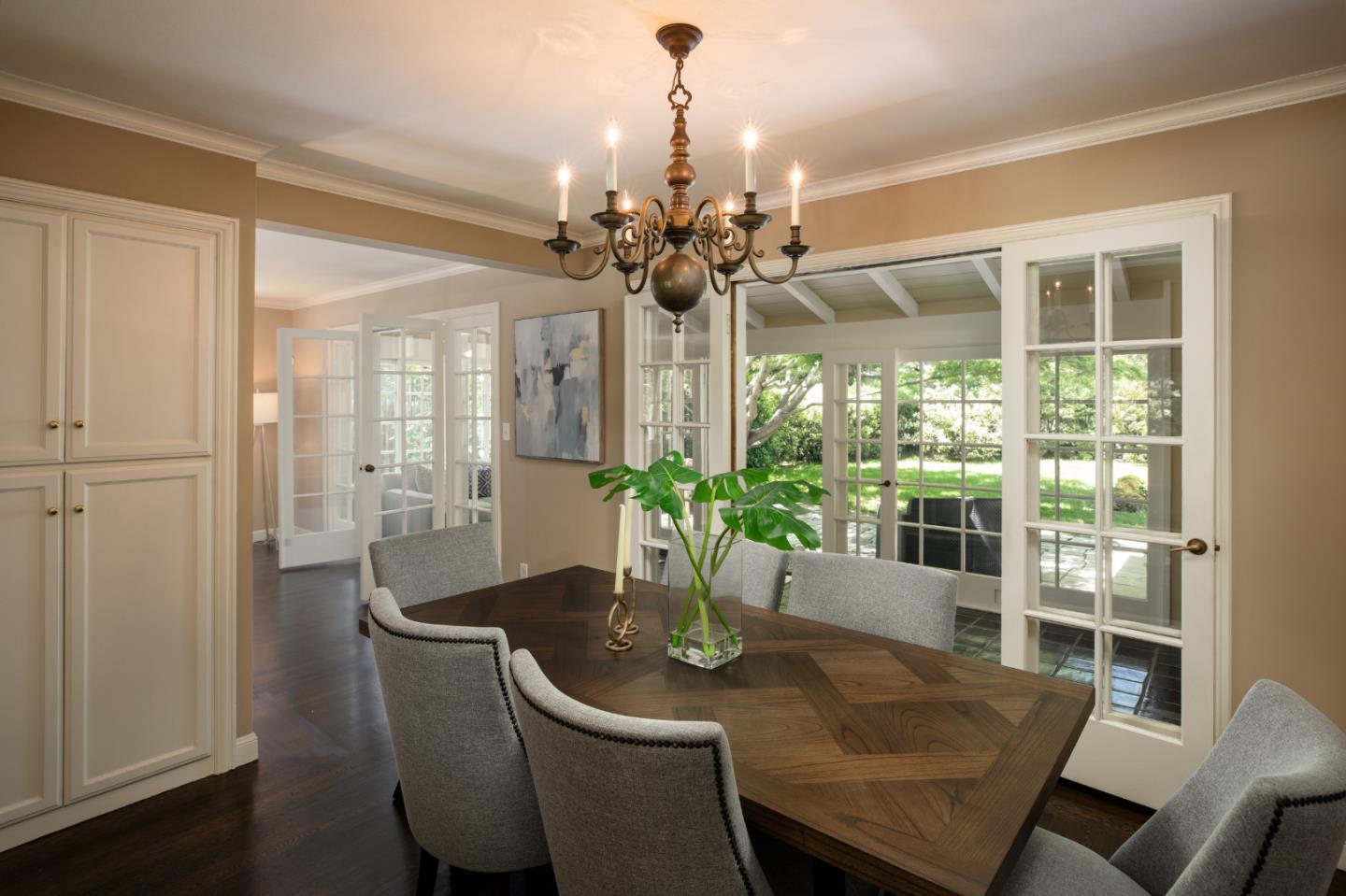 Detail Gallery Image 6 of 27 For 453 N California Ave, Palo Alto,  CA 94301 - 4 Beds | 3/1 Baths