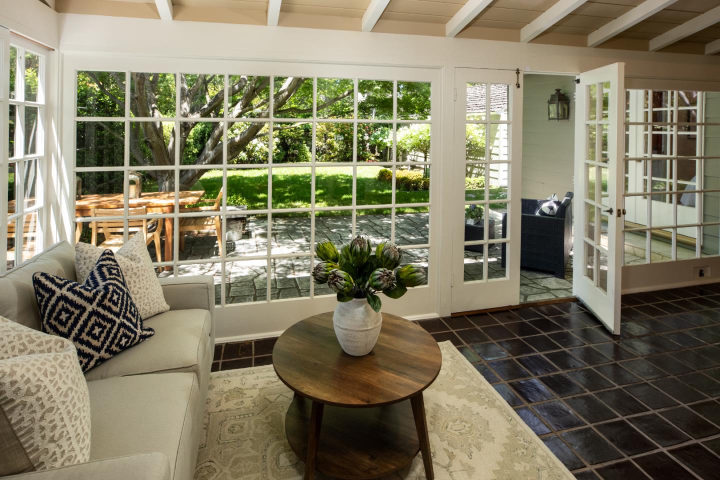Detail Gallery Image 8 of 27 For 453 N California Ave, Palo Alto,  CA 94301 - 4 Beds | 3/1 Baths