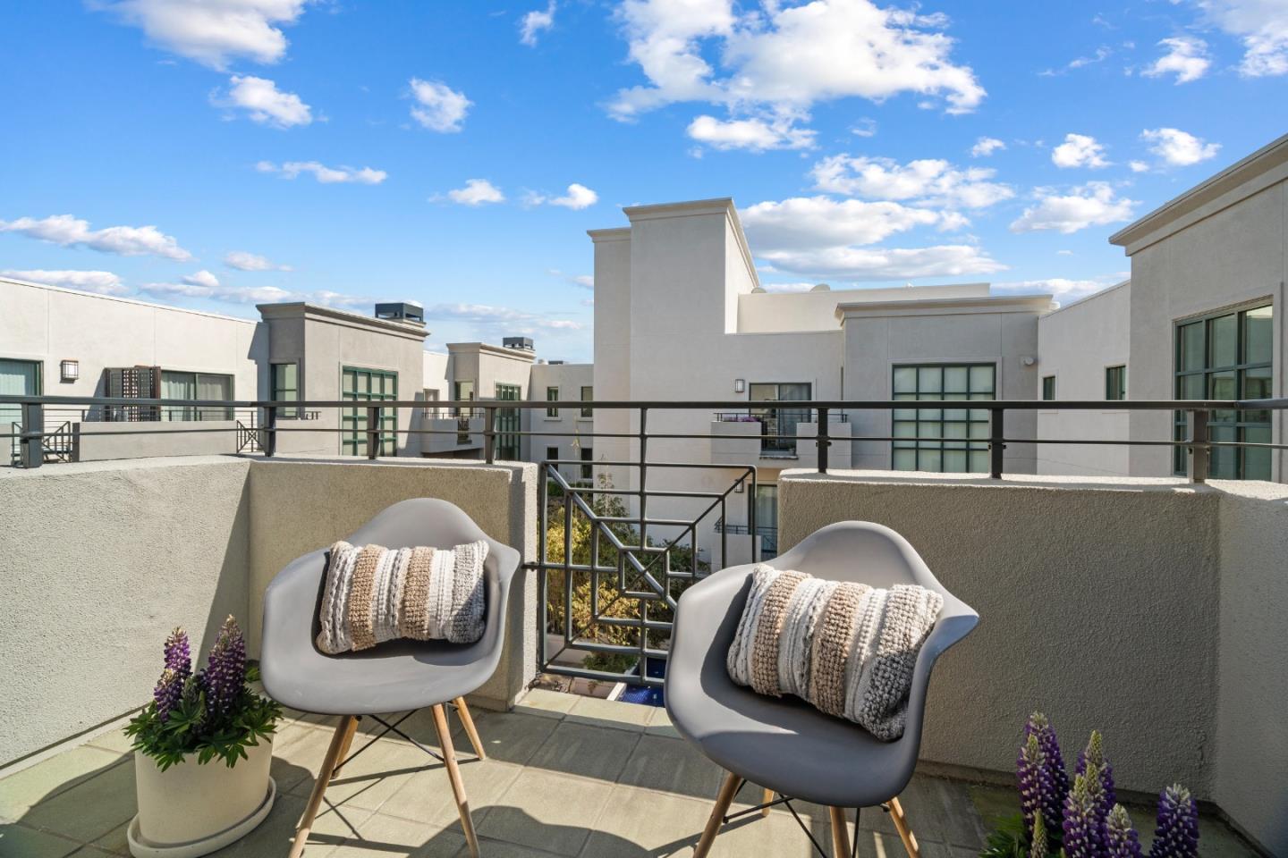 Detail Gallery Image 21 of 26 For 222 8th Ave #302,  San Mateo,  CA 94401 - 2 Beds | 2 Baths