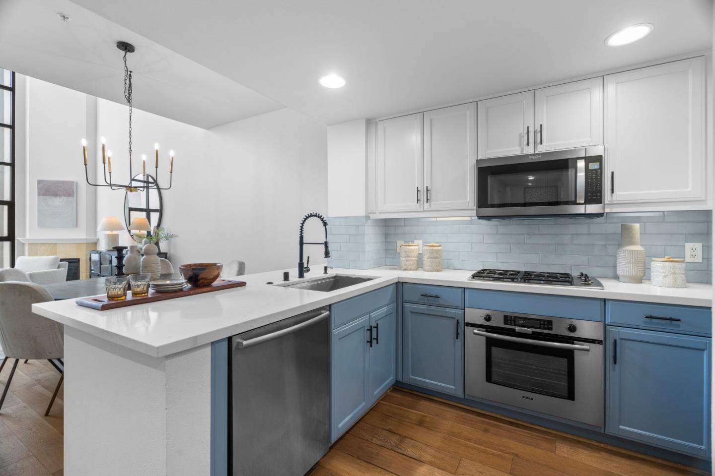 Detail Gallery Image 4 of 26 For 222 8th Ave #302,  San Mateo,  CA 94401 - 2 Beds | 2 Baths
