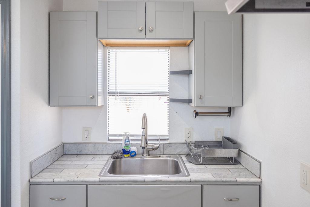 Detail Gallery Image 16 of 32 For 1205 Trinity Ave, Seaside,  CA 93955 - 4 Beds | 2/1 Baths