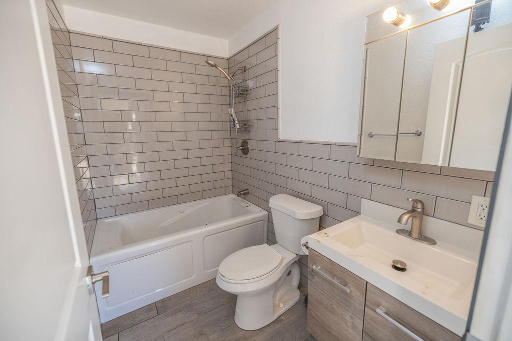 Detail Gallery Image 17 of 32 For 1205 Trinity Ave, Seaside,  CA 93955 - 4 Beds | 2/1 Baths