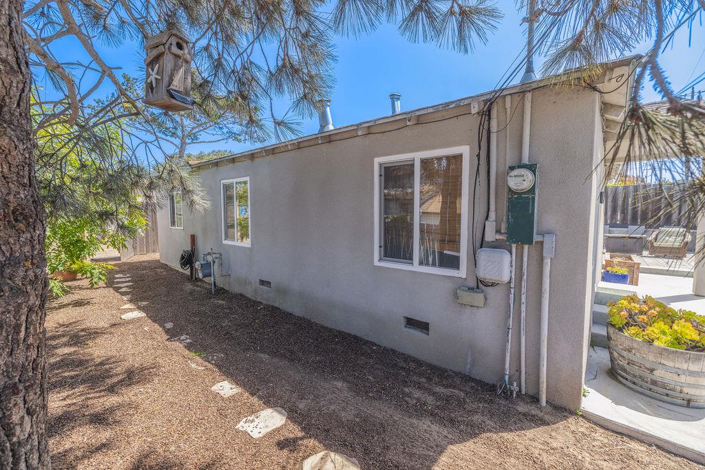 Detail Gallery Image 32 of 32 For 1205 Trinity Ave, Seaside,  CA 93955 - 4 Beds | 2/1 Baths