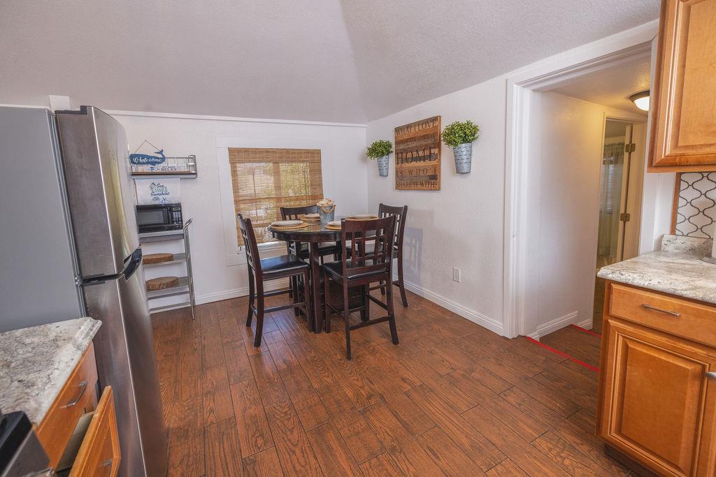 Detail Gallery Image 4 of 32 For 1205 Trinity Ave, Seaside,  CA 93955 - 4 Beds | 2/1 Baths