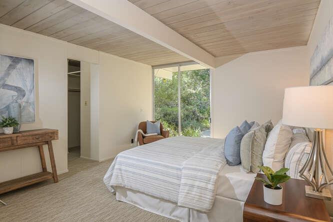 Detail Gallery Image 14 of 30 For 812 San Francisco Ct, Stanford,  CA 94305 - 4 Beds | 3 Baths