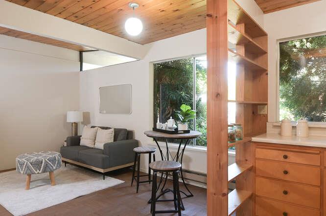 Detail Gallery Image 20 of 30 For 812 San Francisco Ct, Stanford,  CA 94305 - 4 Beds | 3 Baths