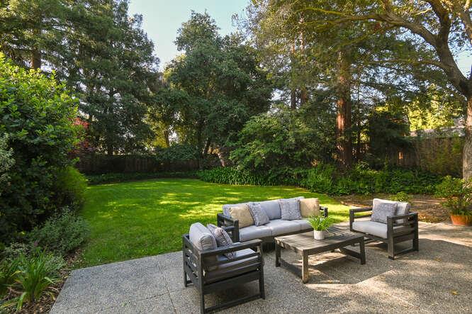 Detail Gallery Image 26 of 30 For 812 San Francisco Ct, Stanford,  CA 94305 - 4 Beds | 3 Baths