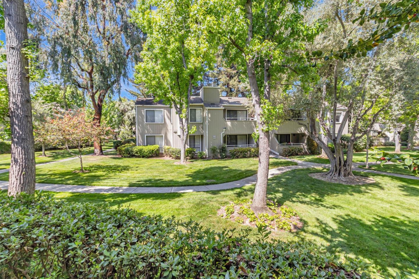 Detail Gallery Image 31 of 52 For 1763 Braddock Ct, San Jose,  CA 95125 - 2 Beds | 1 Baths
