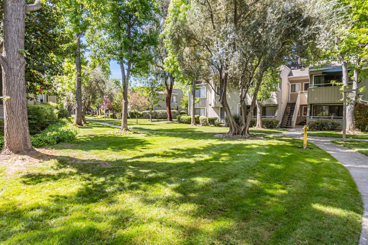 Detail Gallery Image 32 of 52 For 1763 Braddock Ct, San Jose,  CA 95125 - 2 Beds | 1 Baths