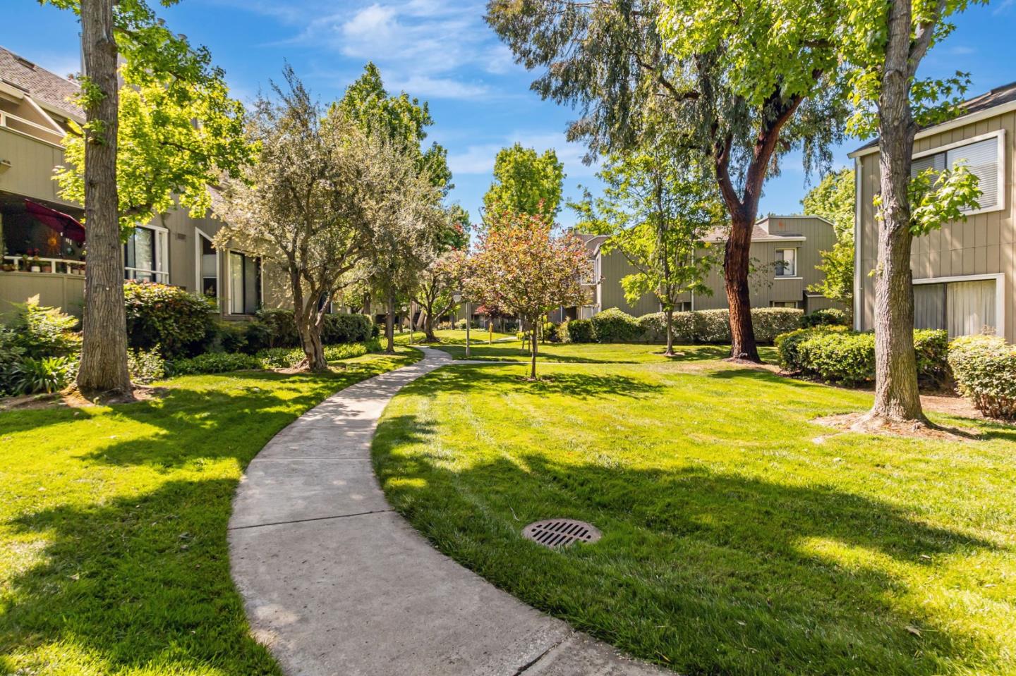 Detail Gallery Image 33 of 52 For 1763 Braddock Ct, San Jose,  CA 95125 - 2 Beds | 1 Baths